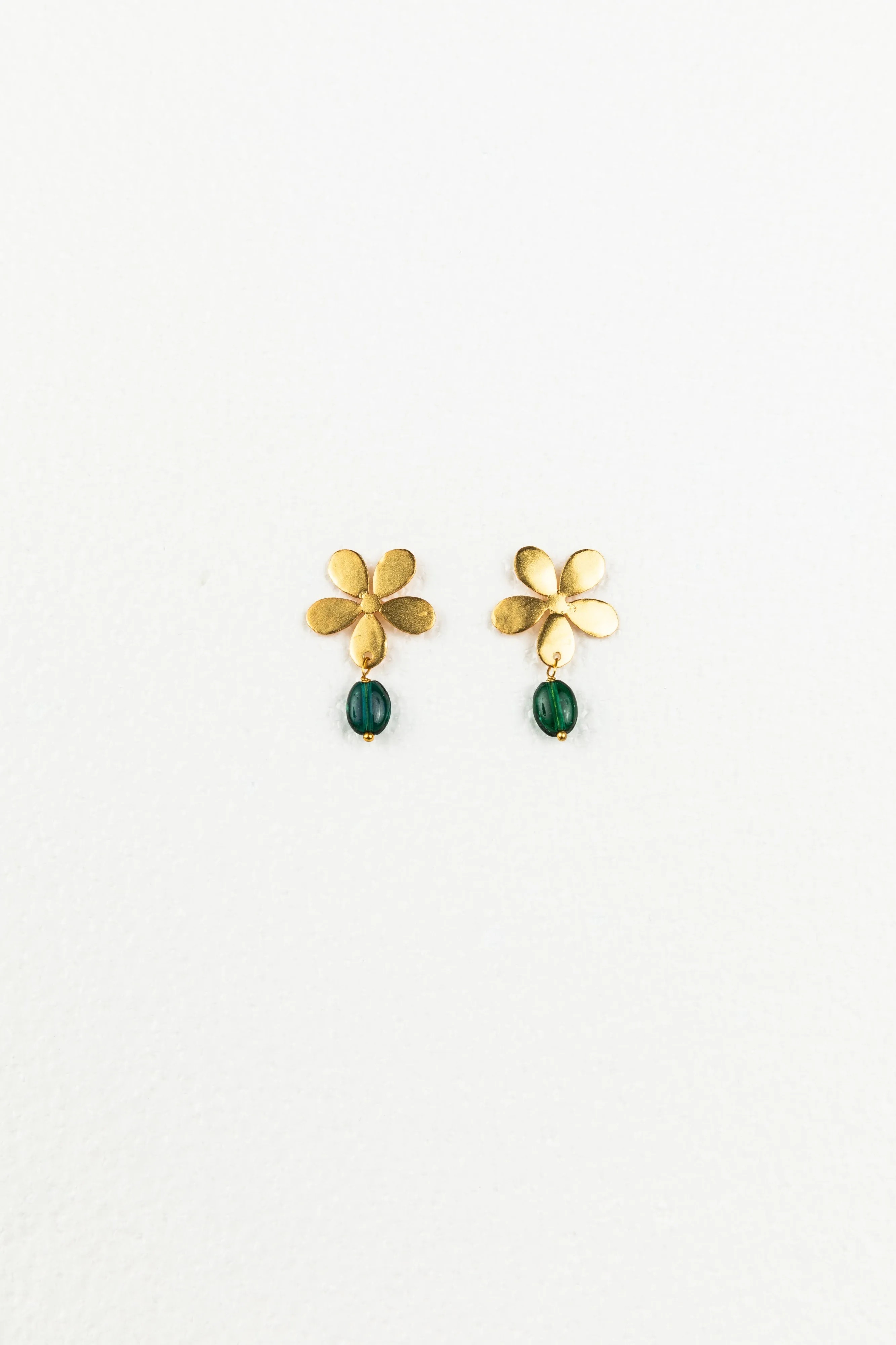 Holiday Liv Earrings