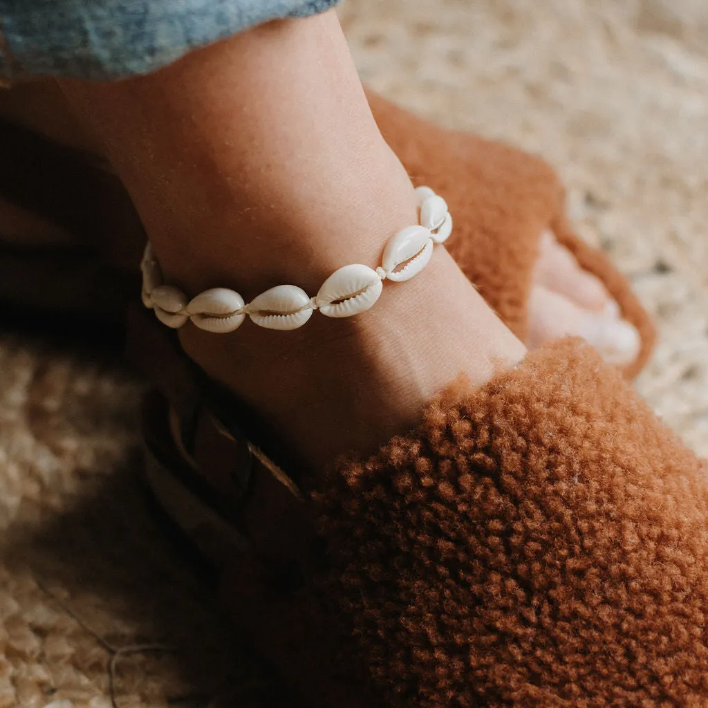 IMPERFECT Livadi Cowrie Shell Anklet