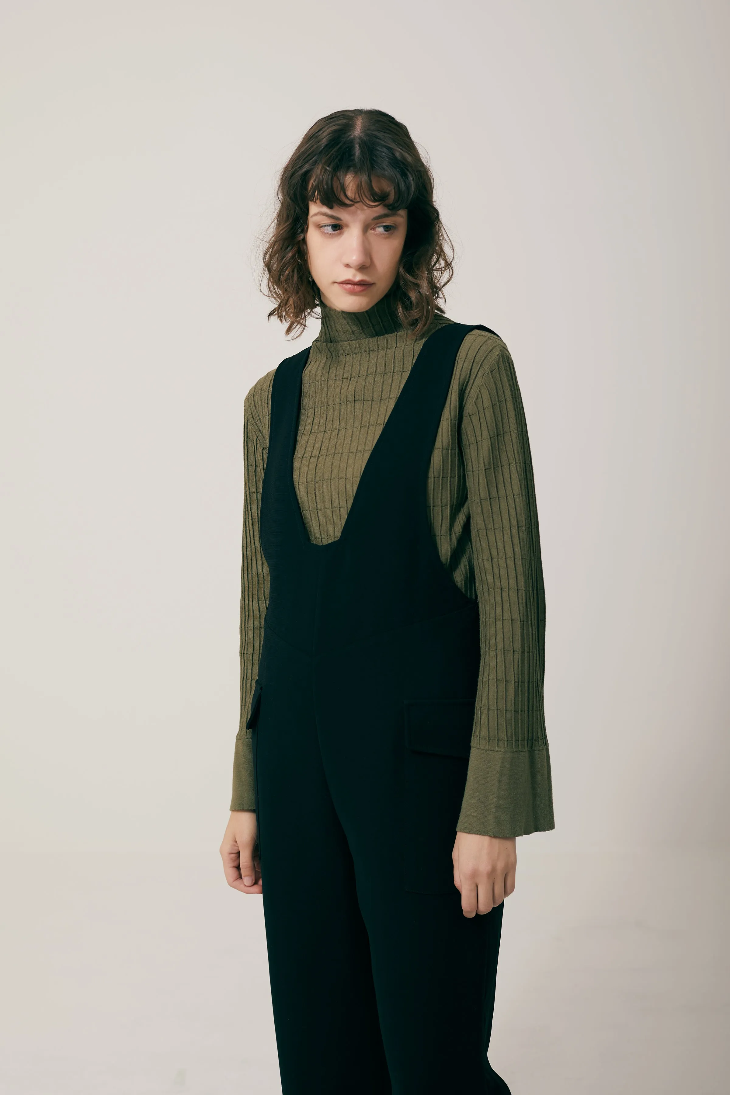 vertical patten turtle knit